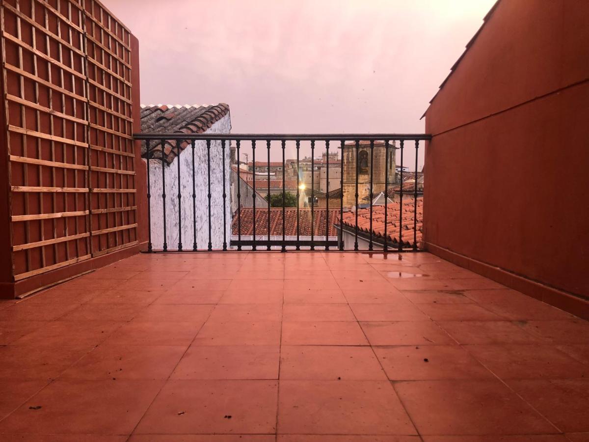 Atico Duplex Zona Monumental Apartment Caceres Exterior photo